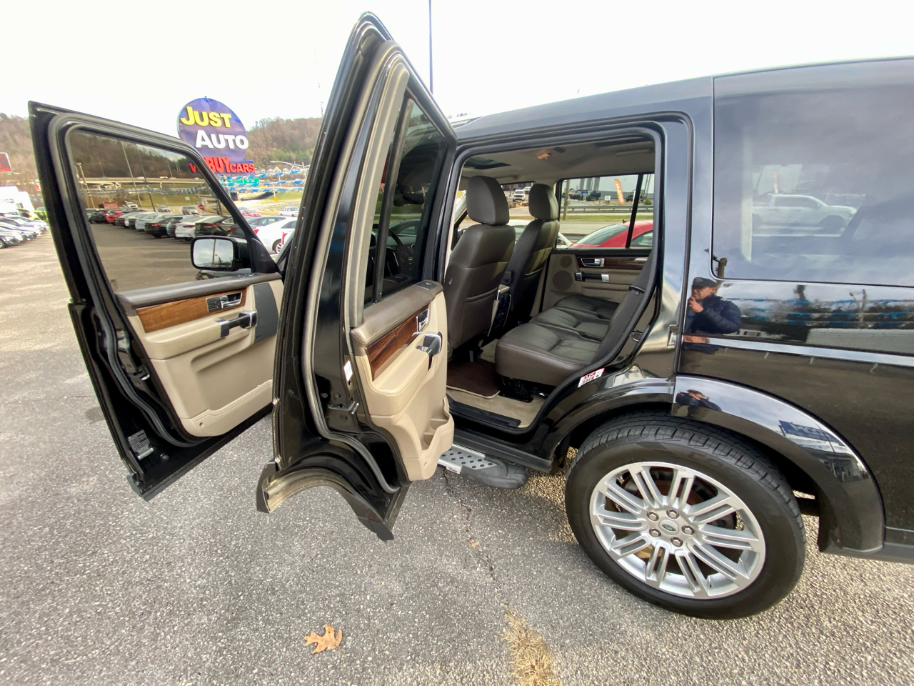 Land Rover LR4 4WD 4dr LUX 2012