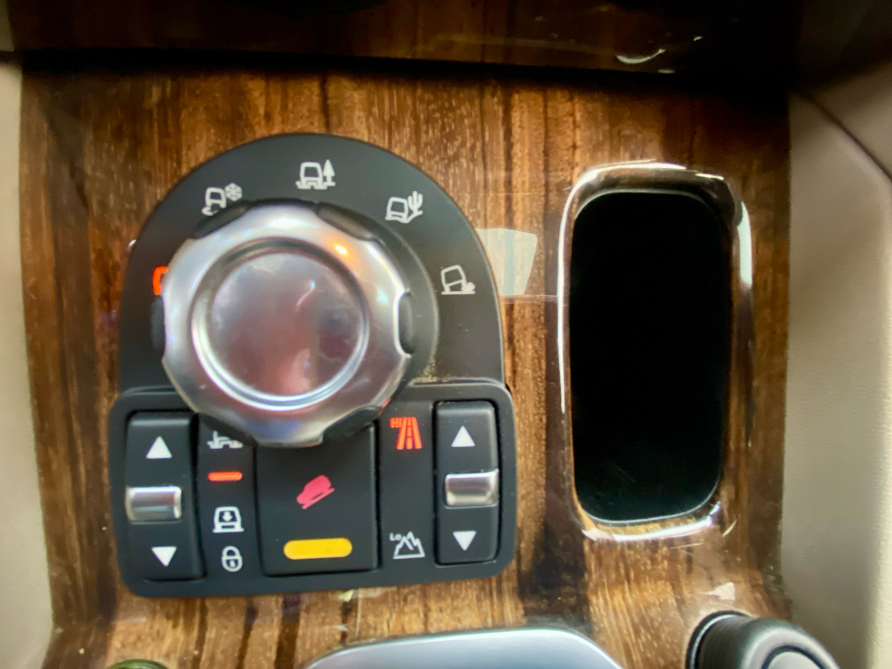 Land Rover LR4 4WD 4dr LUX 2012