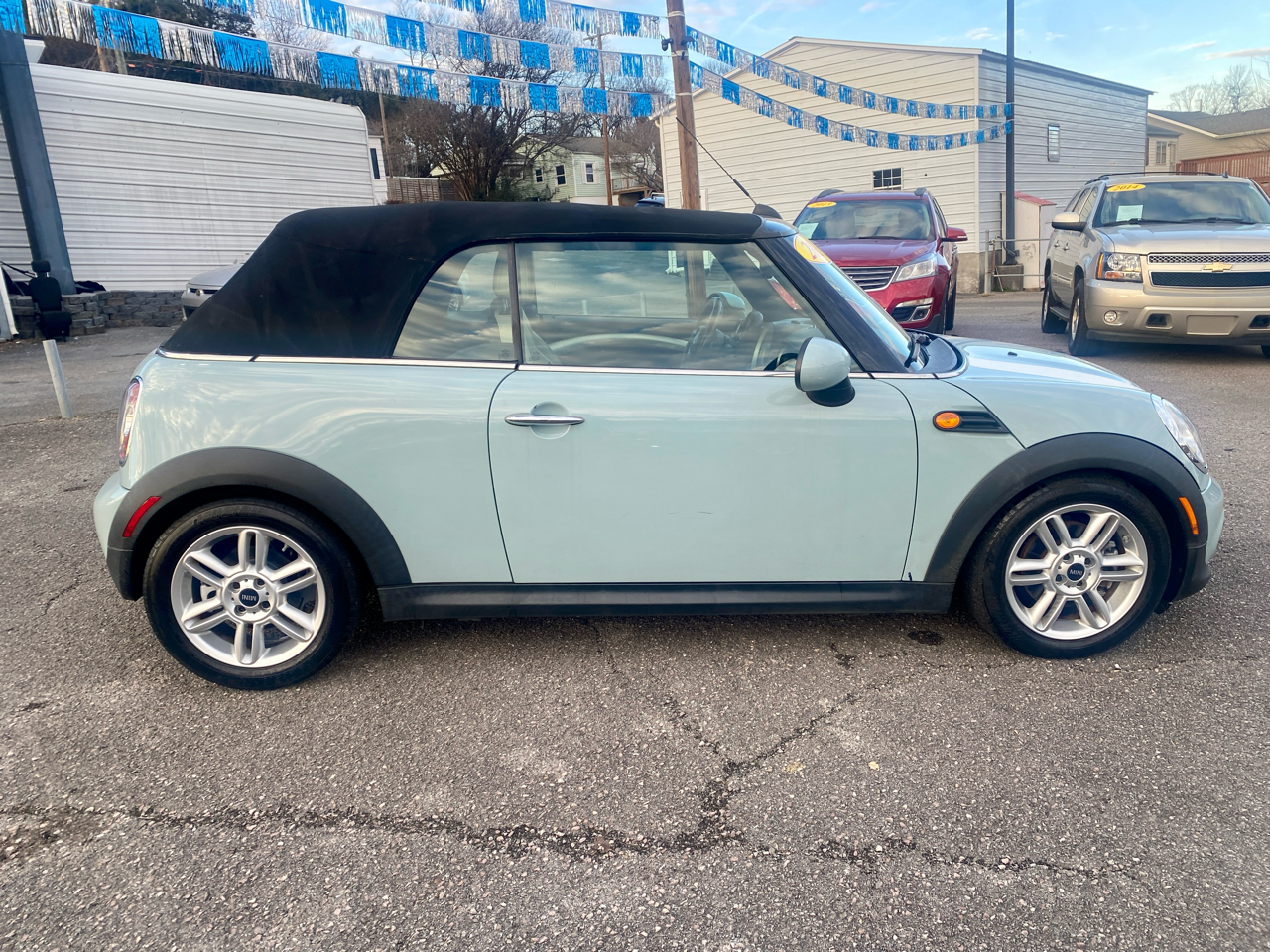 MINI Cooper Convertible 2dr 2013
