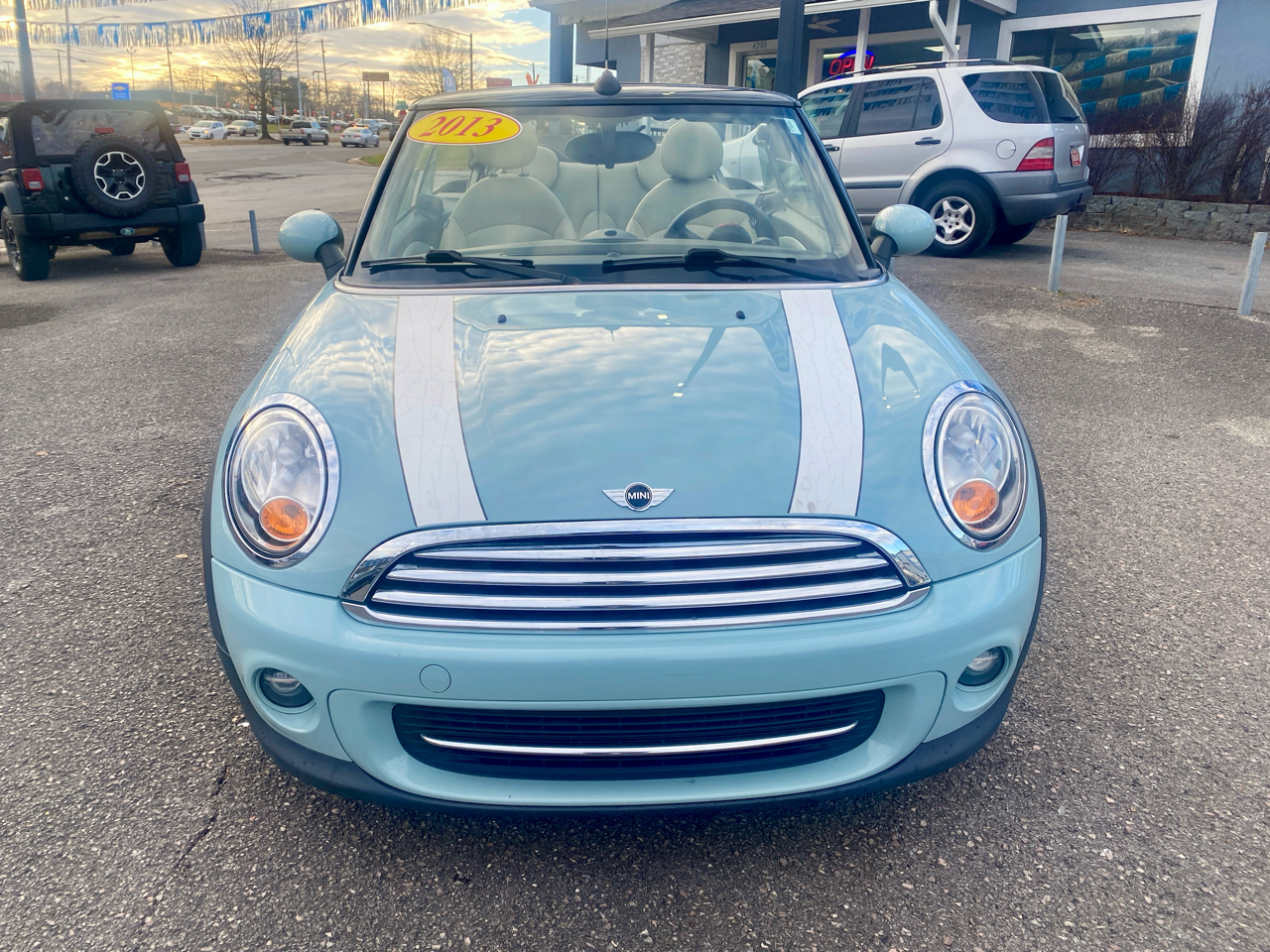 MINI Cooper Convertible 2dr 2013