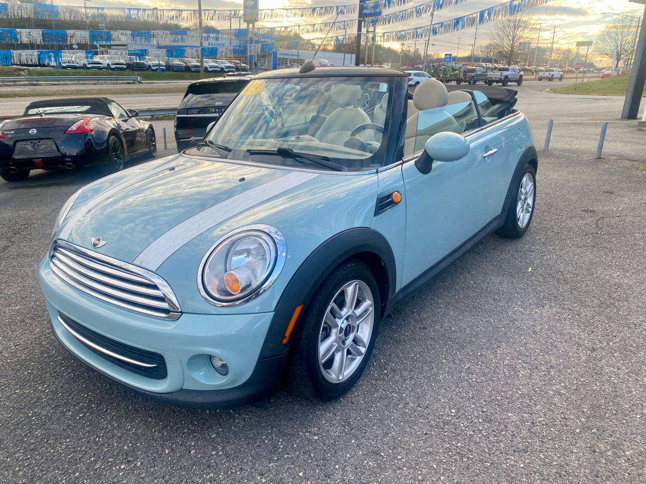MINI Cooper Convertible 2dr 2013