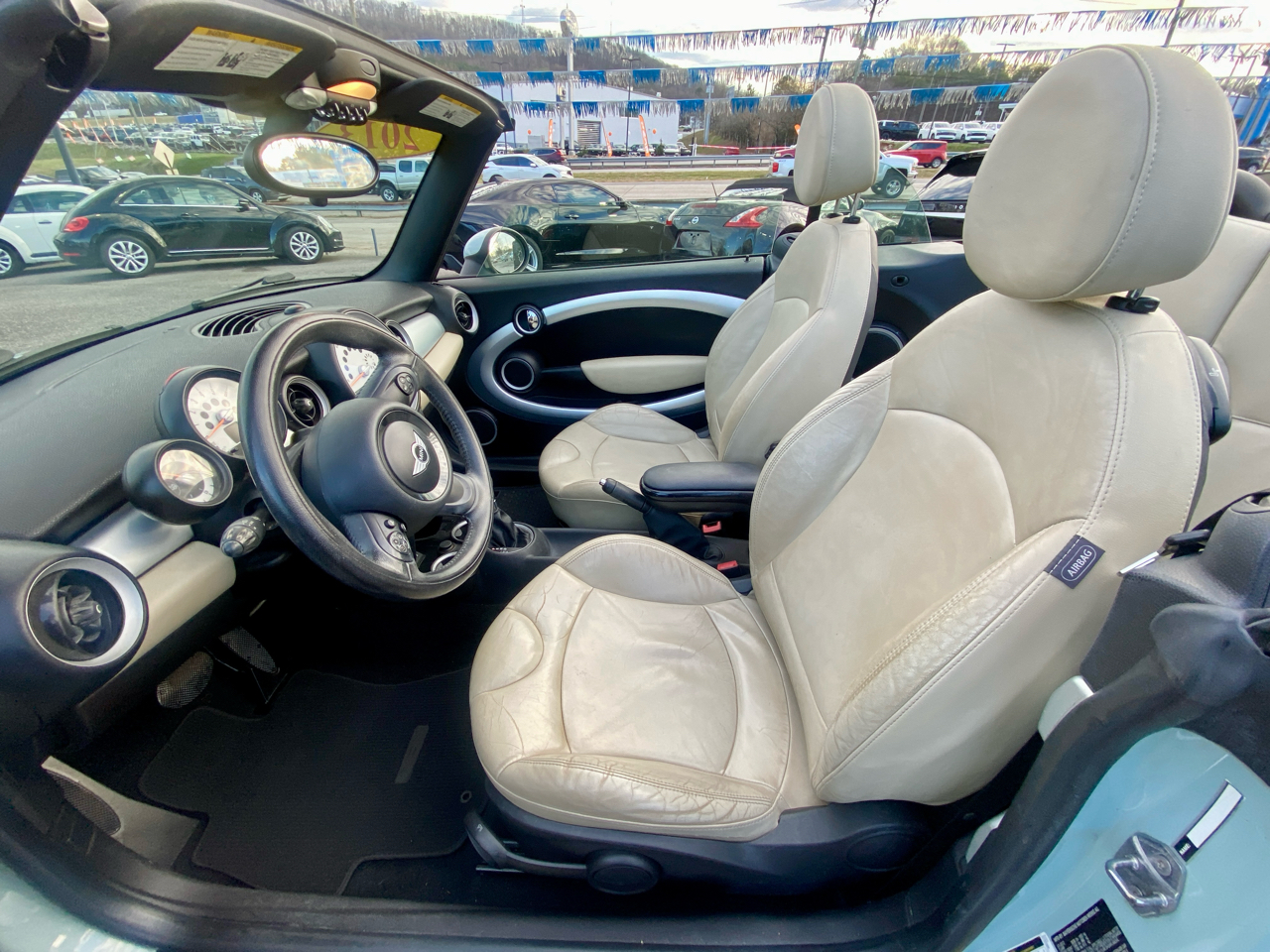 MINI Cooper Convertible 2dr 2013