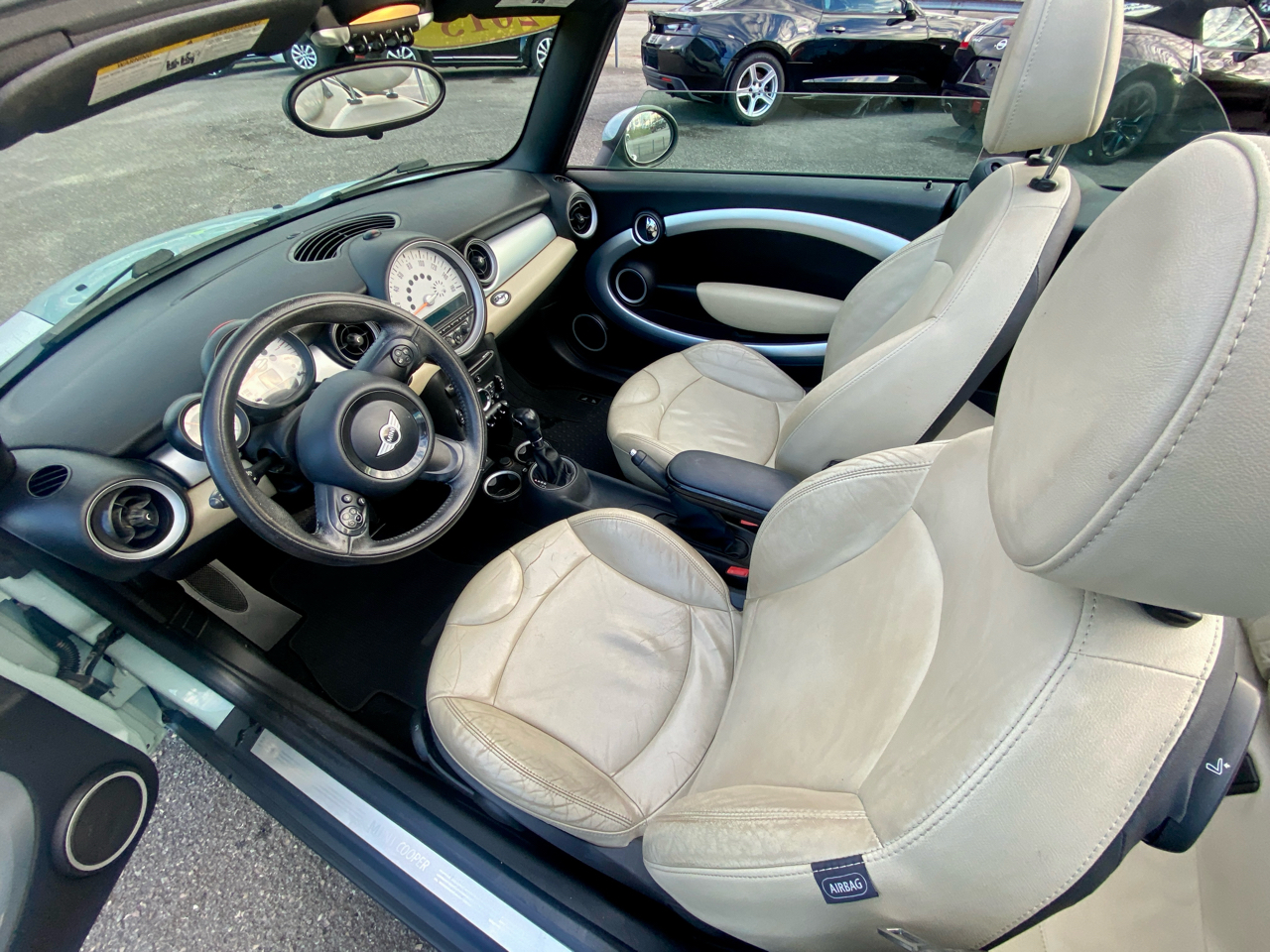 MINI Cooper Convertible 2dr 2013