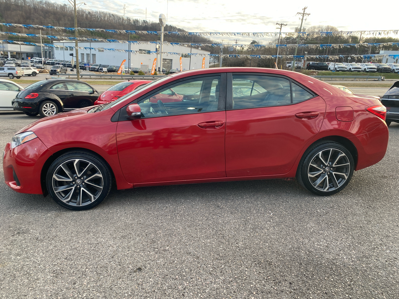 Toyota Corolla 4dr Sdn CVT S Plus (Natl) 2015