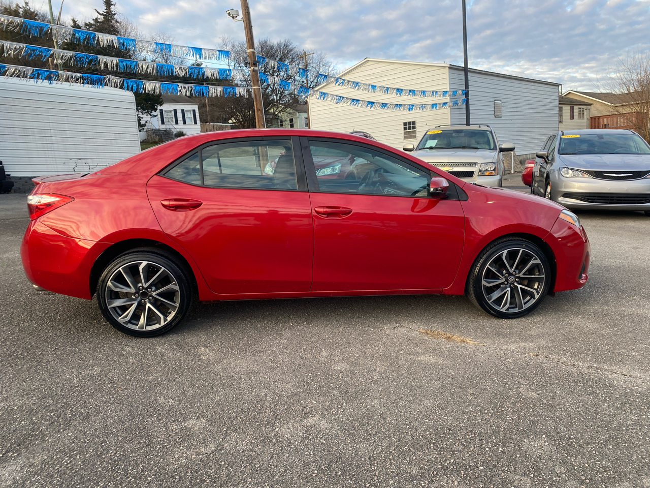 Toyota Corolla 4dr Sdn CVT S Plus (Natl) 2015