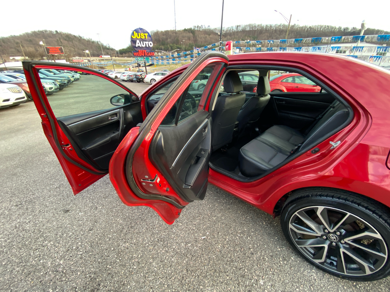 Toyota Corolla 4dr Sdn CVT S Plus (Natl) 2015