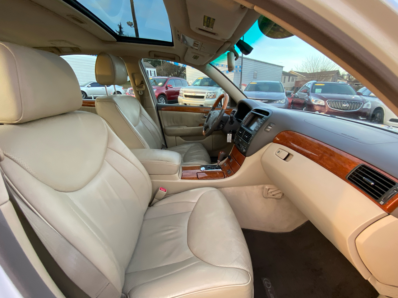 Lexus LS 430 4dr Sdn 2004