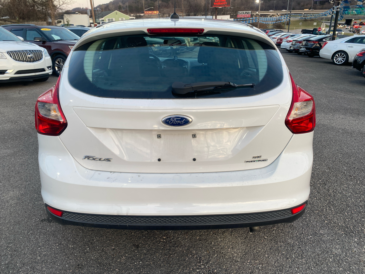 Ford Focus 5dr HB SE 2014