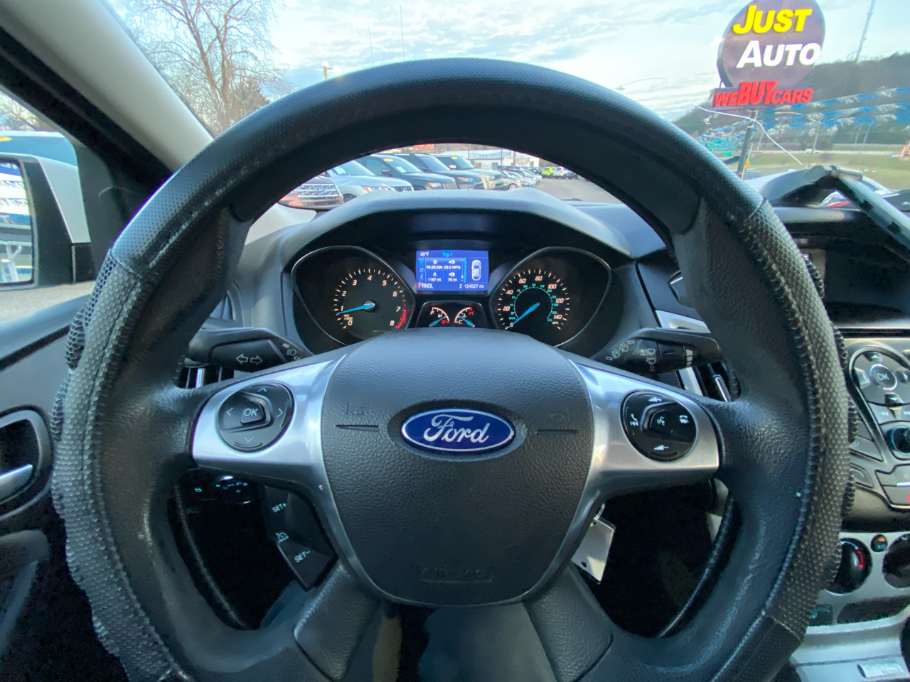 Ford Focus 5dr HB SE 2014