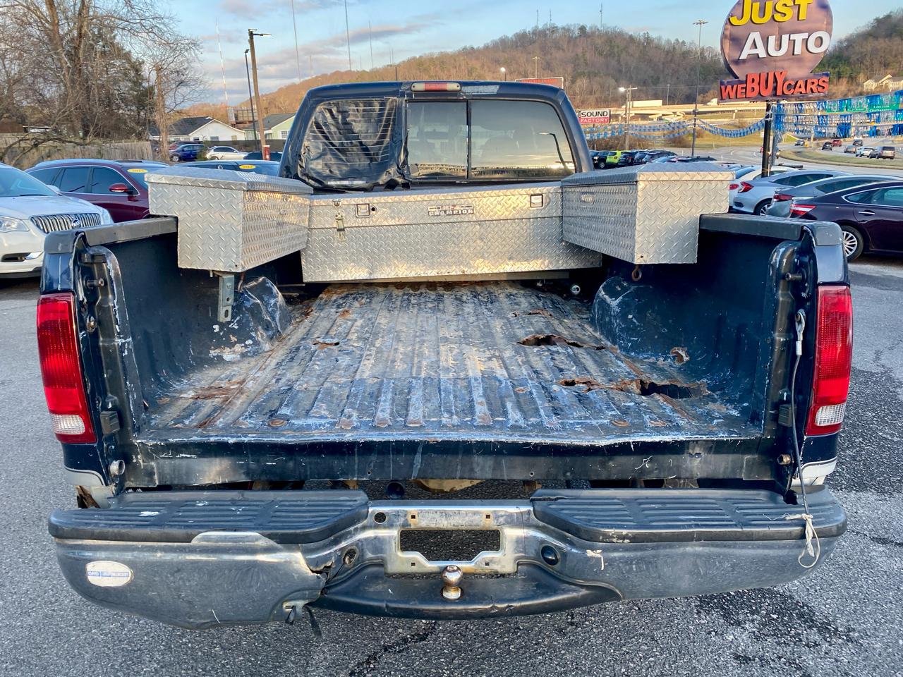 Ford Super Duty F-250 Crew Cab 156" King Ranch 4WD 2003