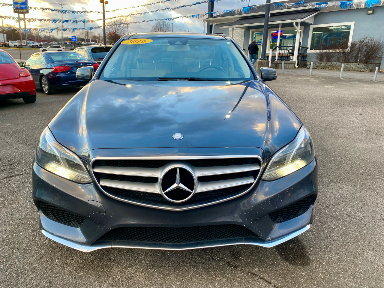 Mercedes-Benz E-Class 4dr Sdn E 350 Sport RWD 2016