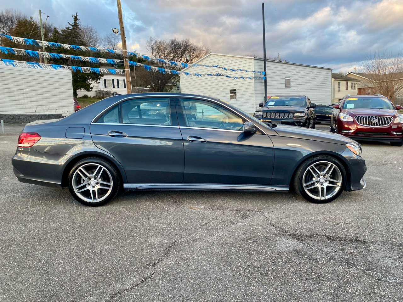 Mercedes-Benz E-Class 4dr Sdn E 350 Sport RWD 2016