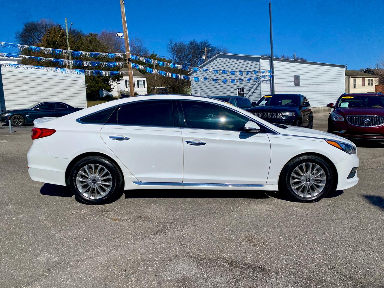 Hyundai Sonata 4dr Sdn 2.4L Limited w/Brown Seats 2015