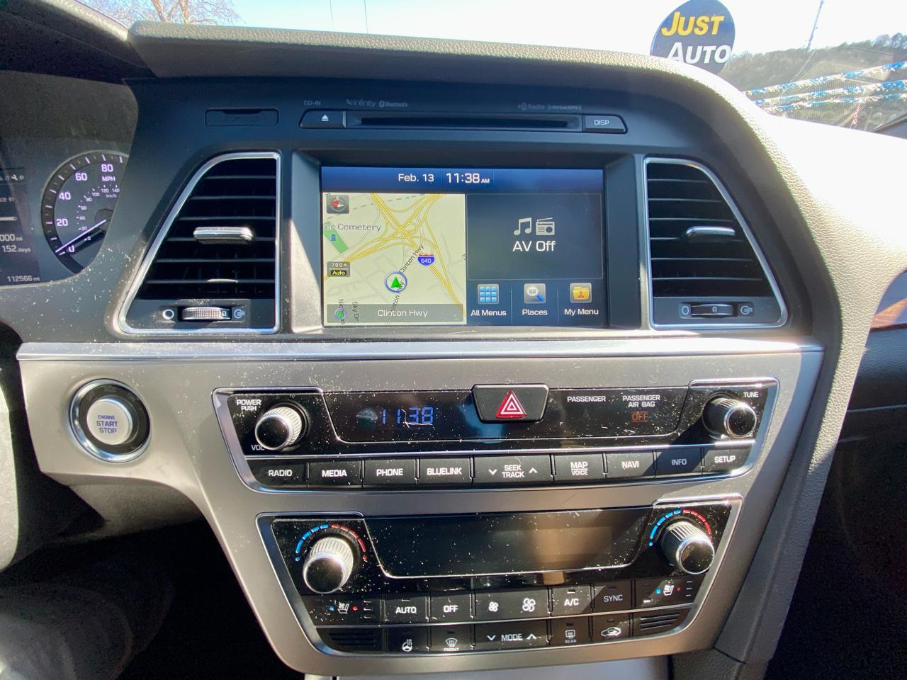 Hyundai Sonata 4dr Sdn 2.4L Limited w/Brown Seats 2015