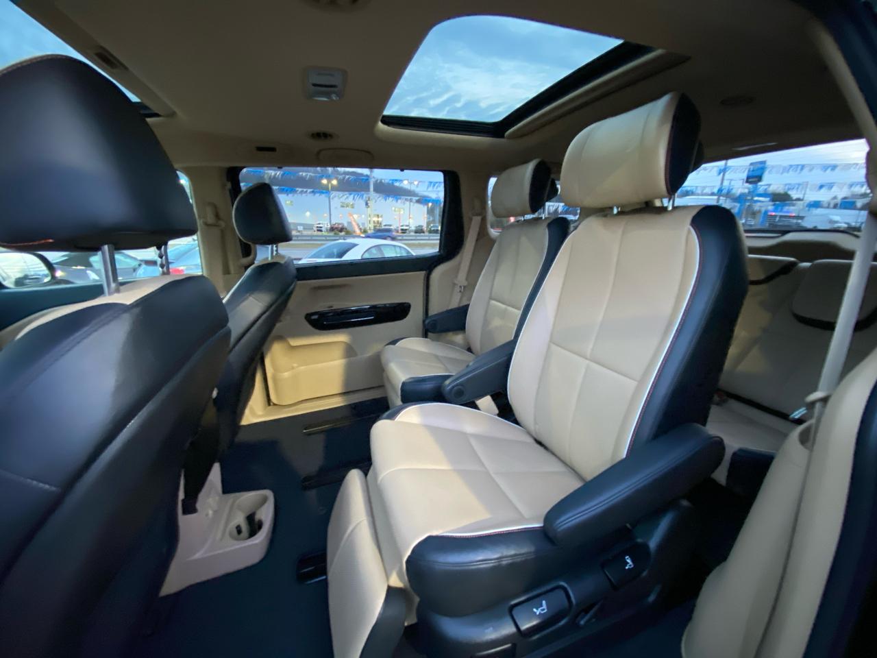 Kia Sedona 4dr Wgn SX-L 2016