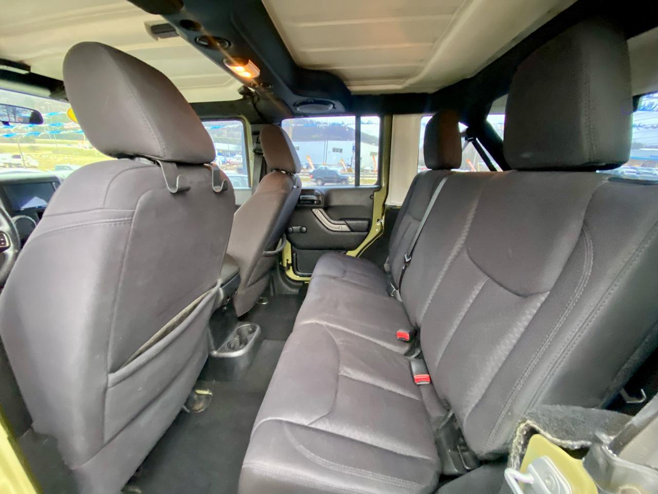 Jeep Wrangler Unlimited 4WD 4dr Sport 2013