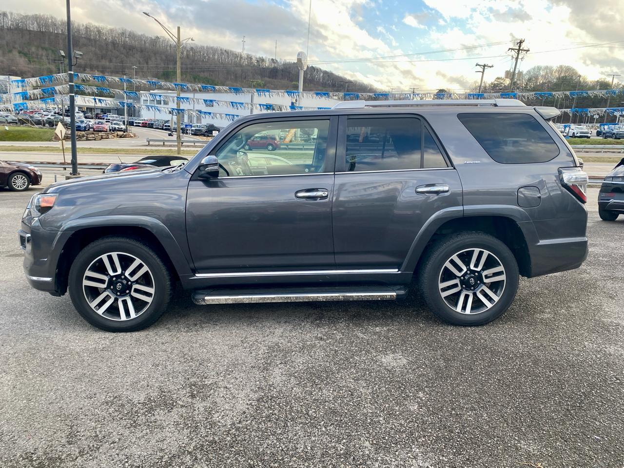 Toyota 4Runner Limited 4WD (Natl) 2019