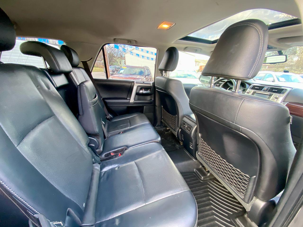 Toyota 4Runner Limited 4WD (Natl) 2019