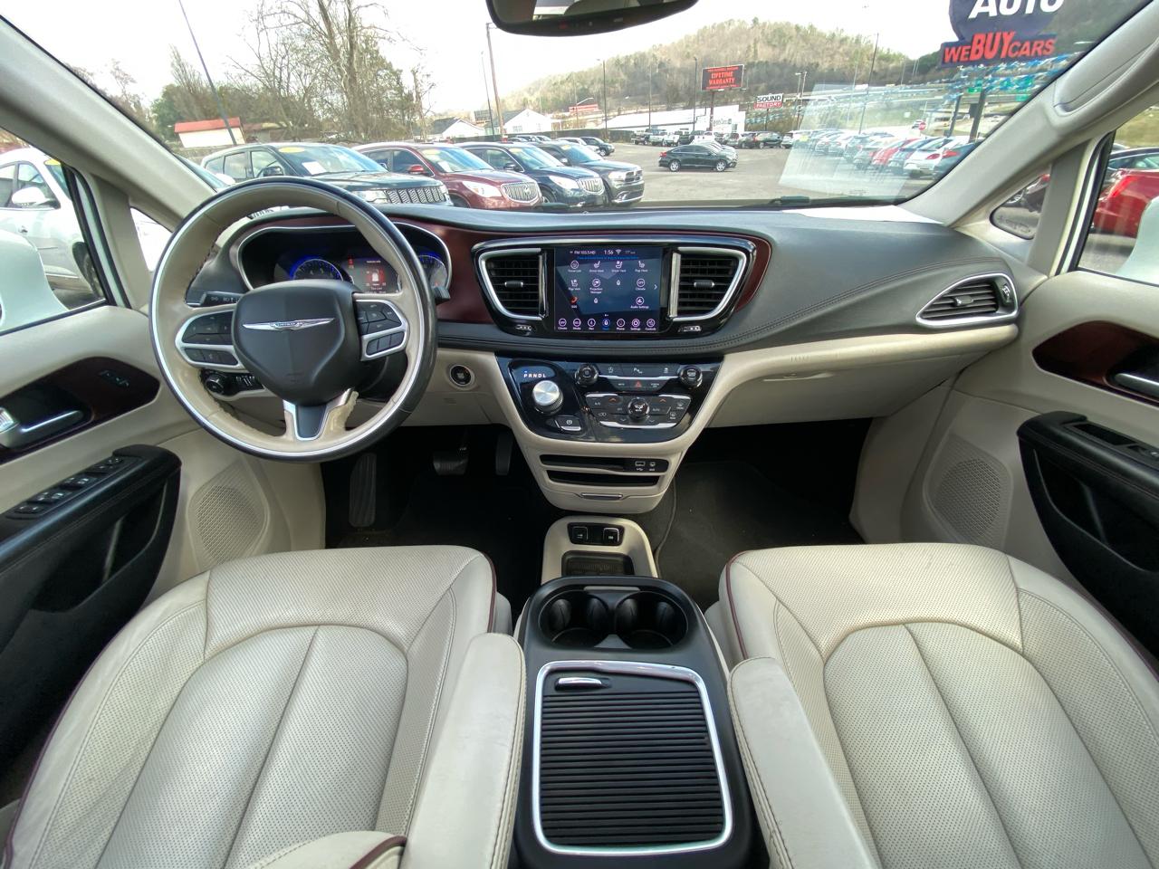 Chrysler Pacifica Limited FWD 2020