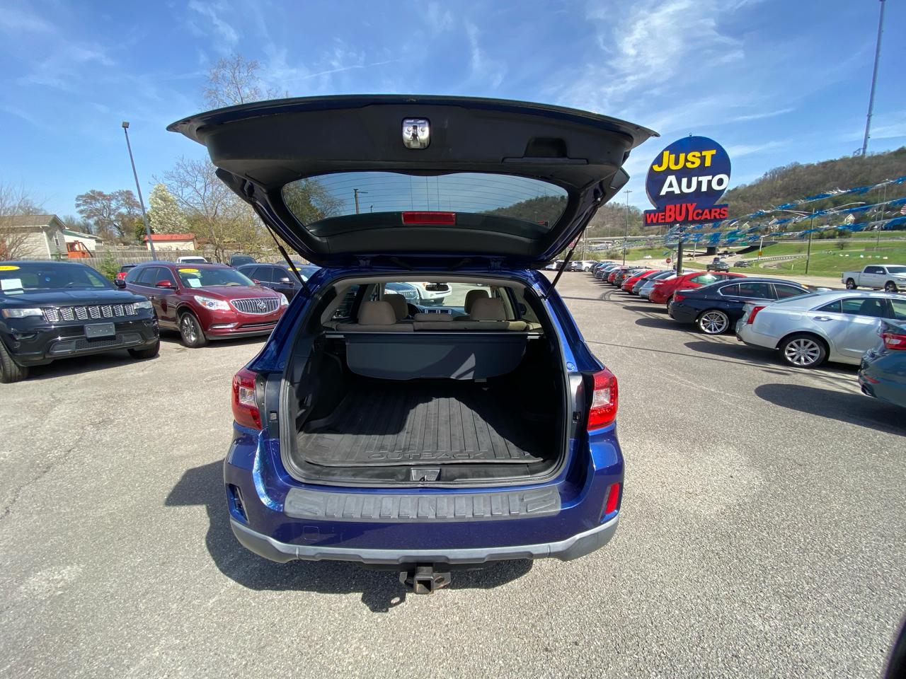 Subaru Outback 4dr Wgn 2.5i Premium 2016