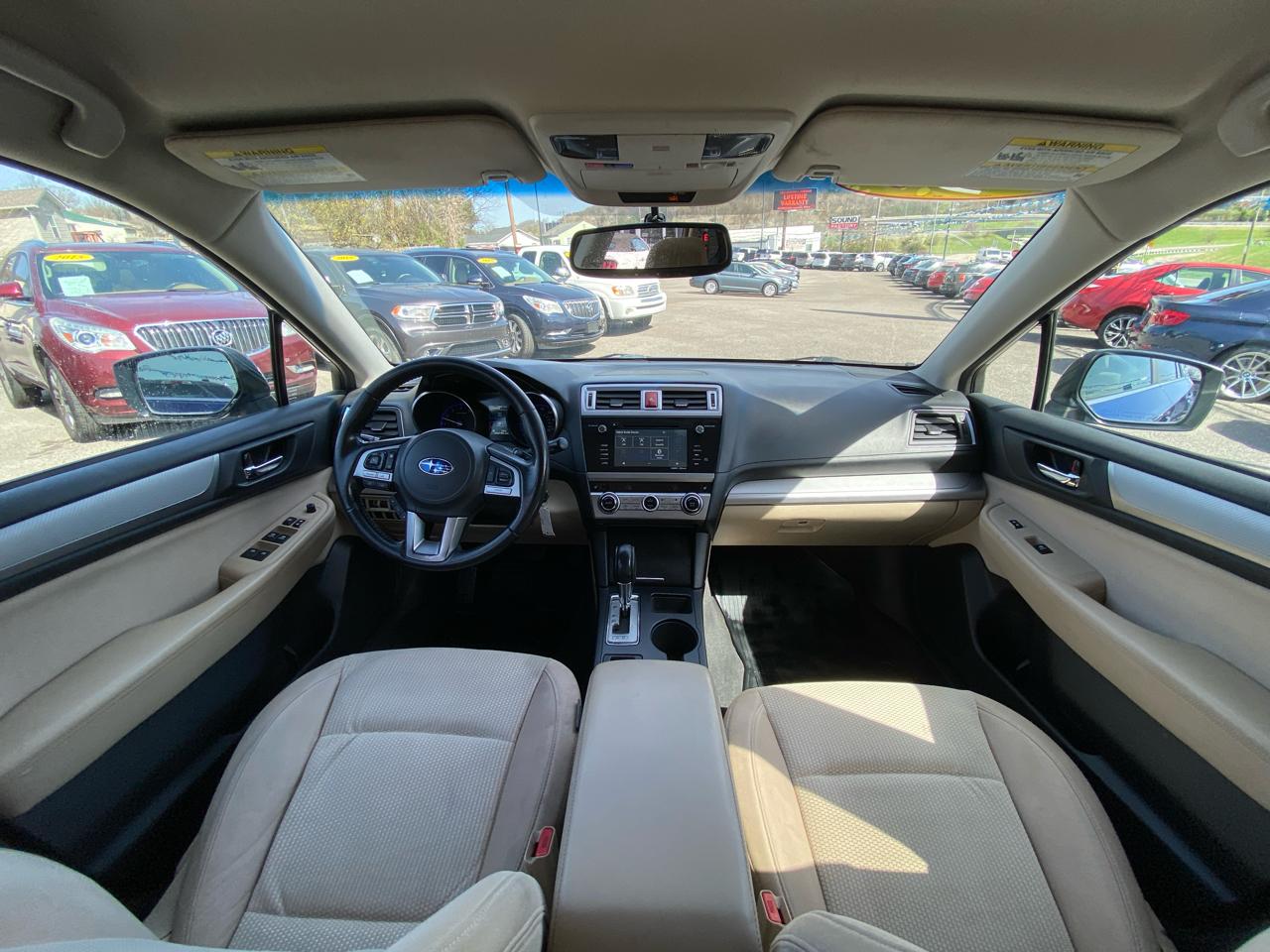 Subaru Outback 4dr Wgn 2.5i Premium 2016