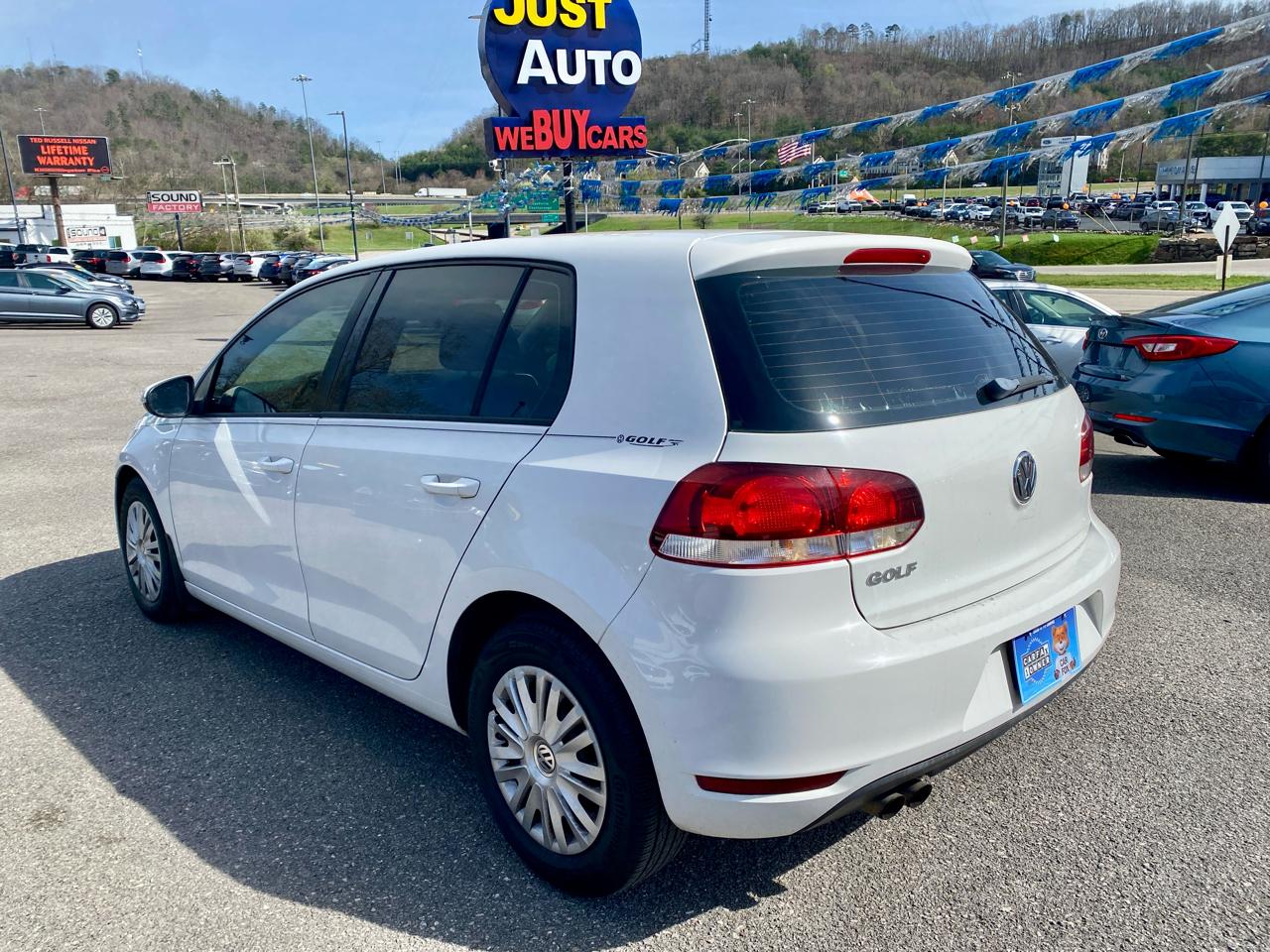 Volkswagen Golf 4dr HB Auto PZEV 2013