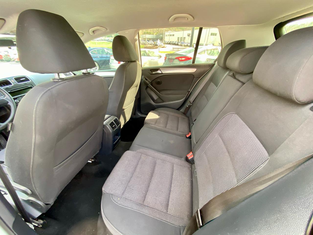 Volkswagen Golf 4dr HB Auto PZEV 2013