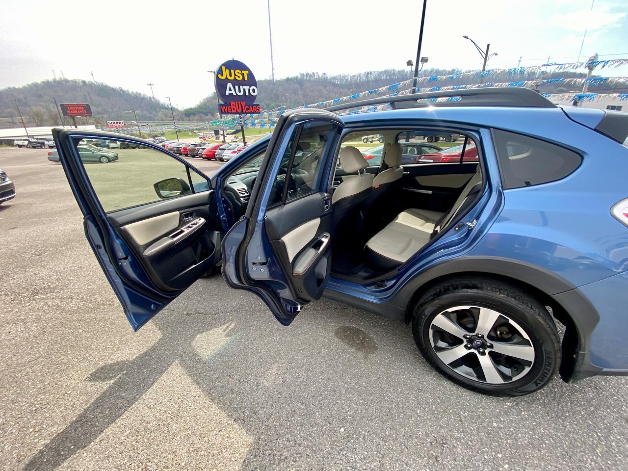 Subaru Crosstrek Hybrid 5dr Touring 2016