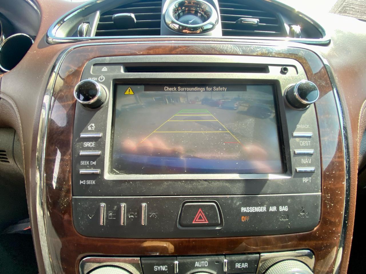 Buick Enclave FWD 4dr Leather 2013