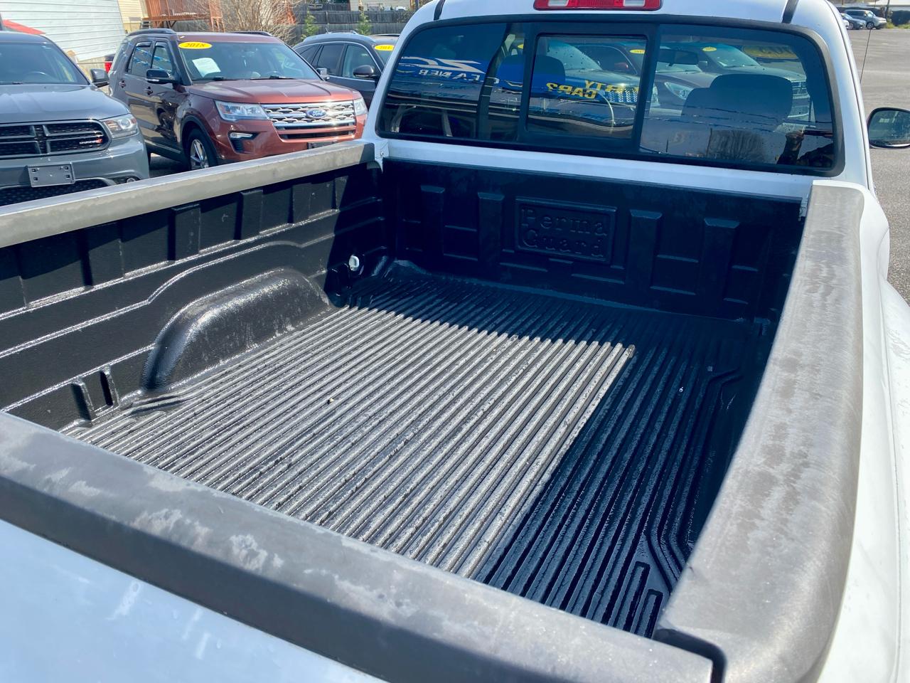 Toyota Tundra AccessCab V8 SR5 (Natl) 2003