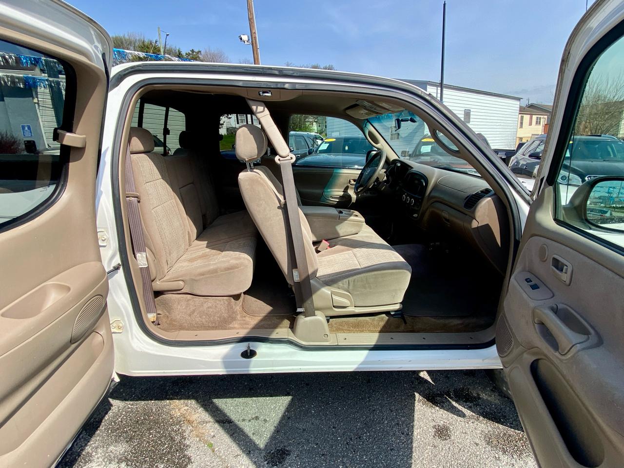 Toyota Tundra AccessCab V8 SR5 (Natl) 2003