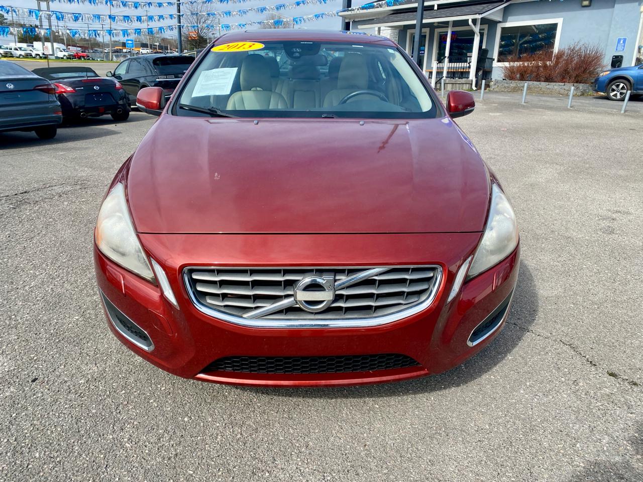 Volvo S60 4dr Sdn T5 FWD 2013