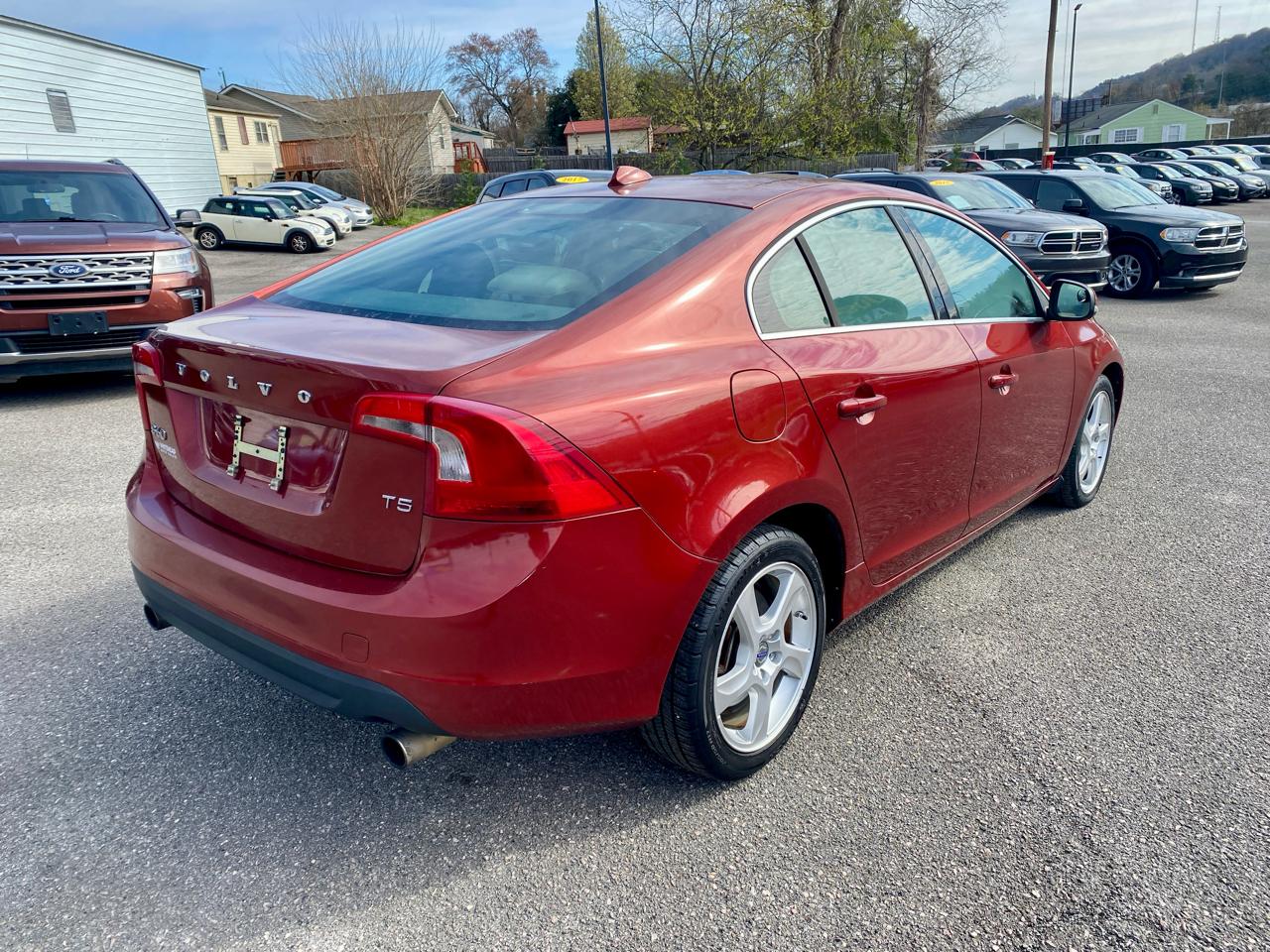 Volvo S60 4dr Sdn T5 FWD 2013