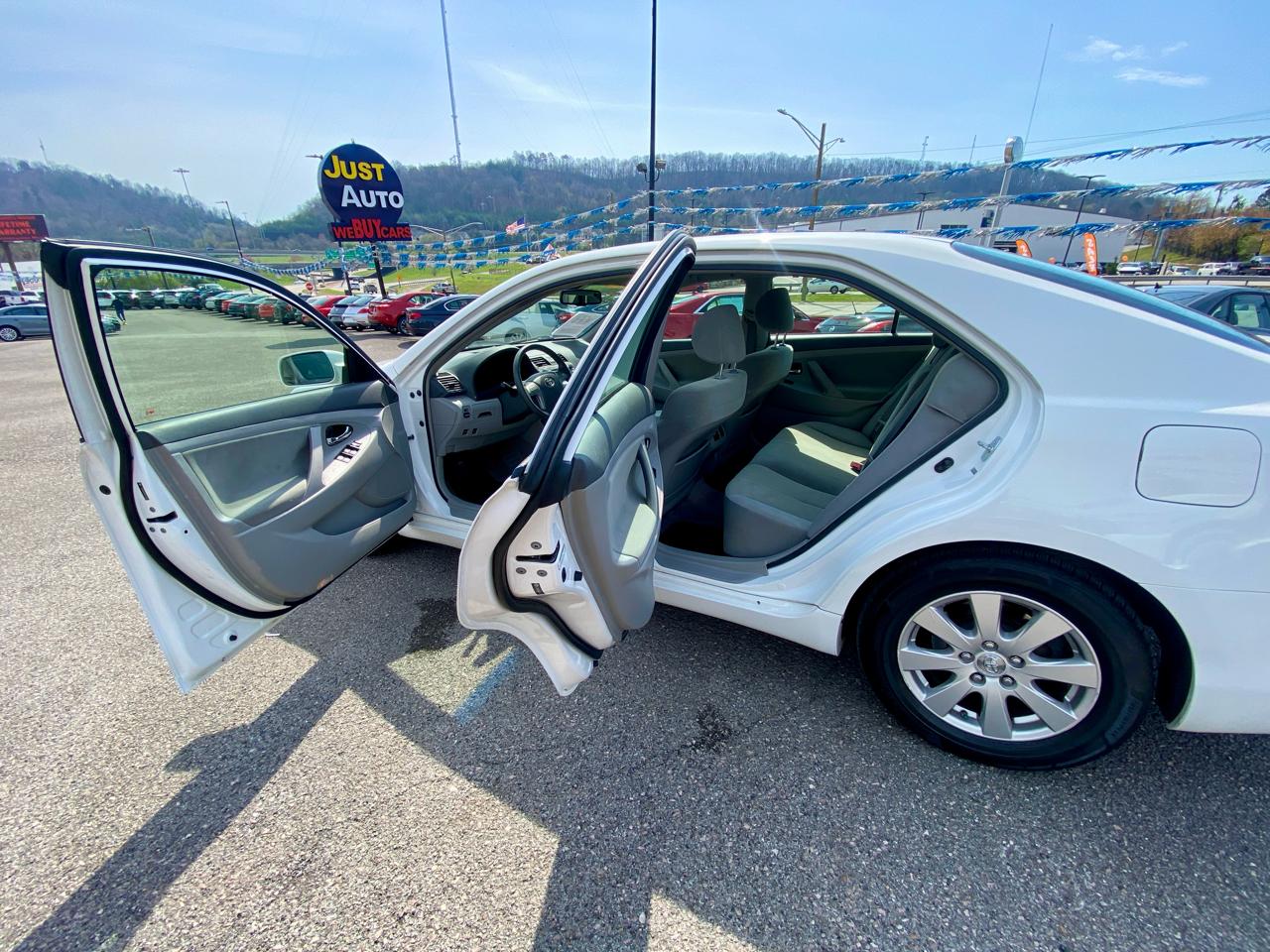 Toyota Camry Hybrid 4dr Sdn (Natl) 2007