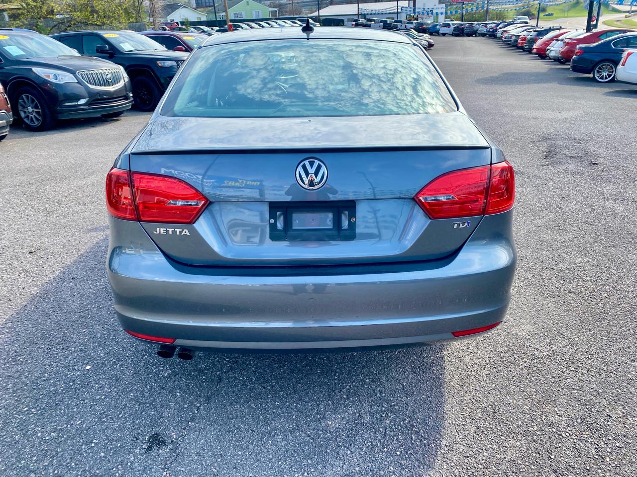 Volkswagen Jetta Sedan 4dr DSG TDI 2014
