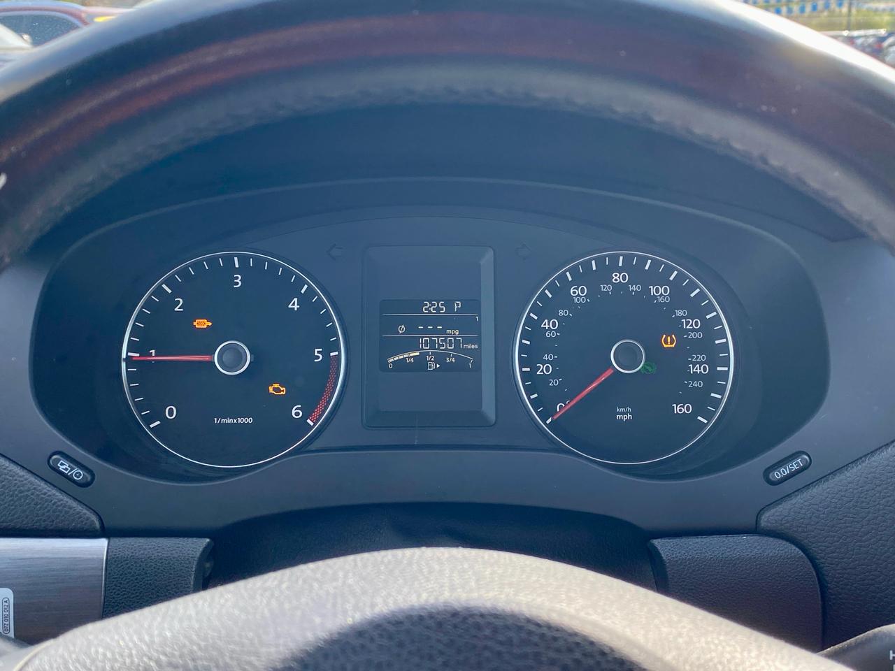 Volkswagen Jetta Sedan 4dr DSG TDI 2014