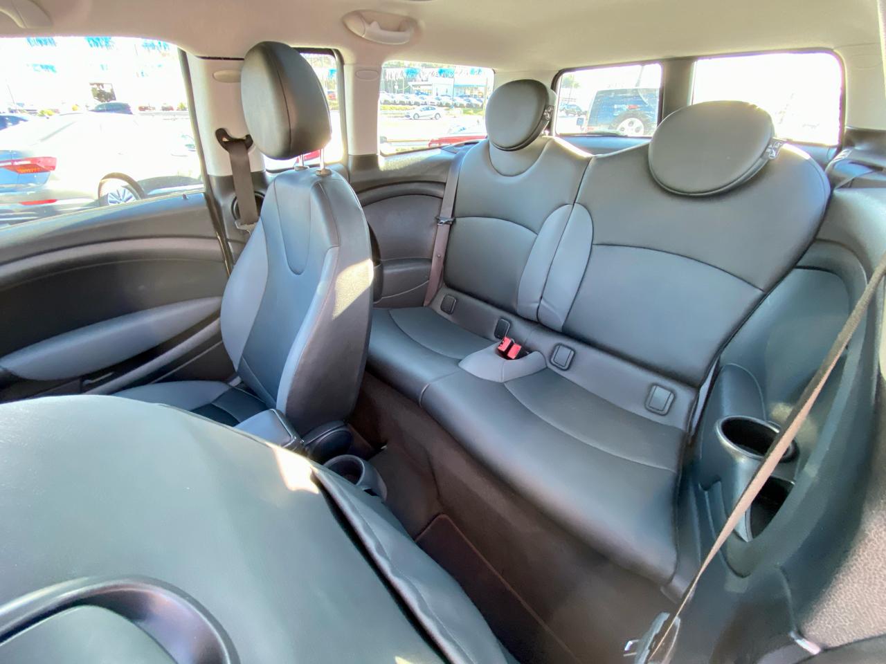 MINI Cooper Clubman 2dr Cpe 2009