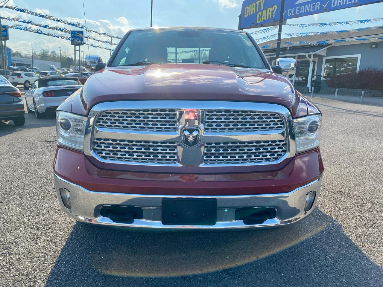RAM 1500 2WD Quad Cab 140.5" Laramie 2013
