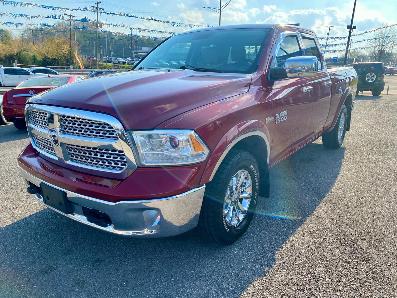 RAM 1500 2WD Quad Cab 140.5" Laramie 2013