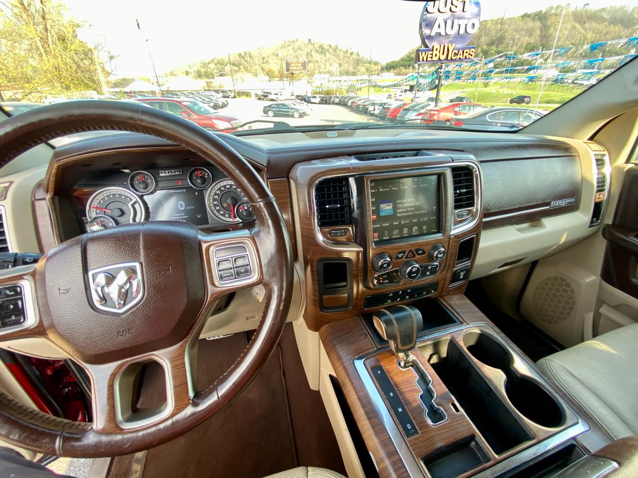 RAM 1500 2WD Quad Cab 140.5" Laramie 2013