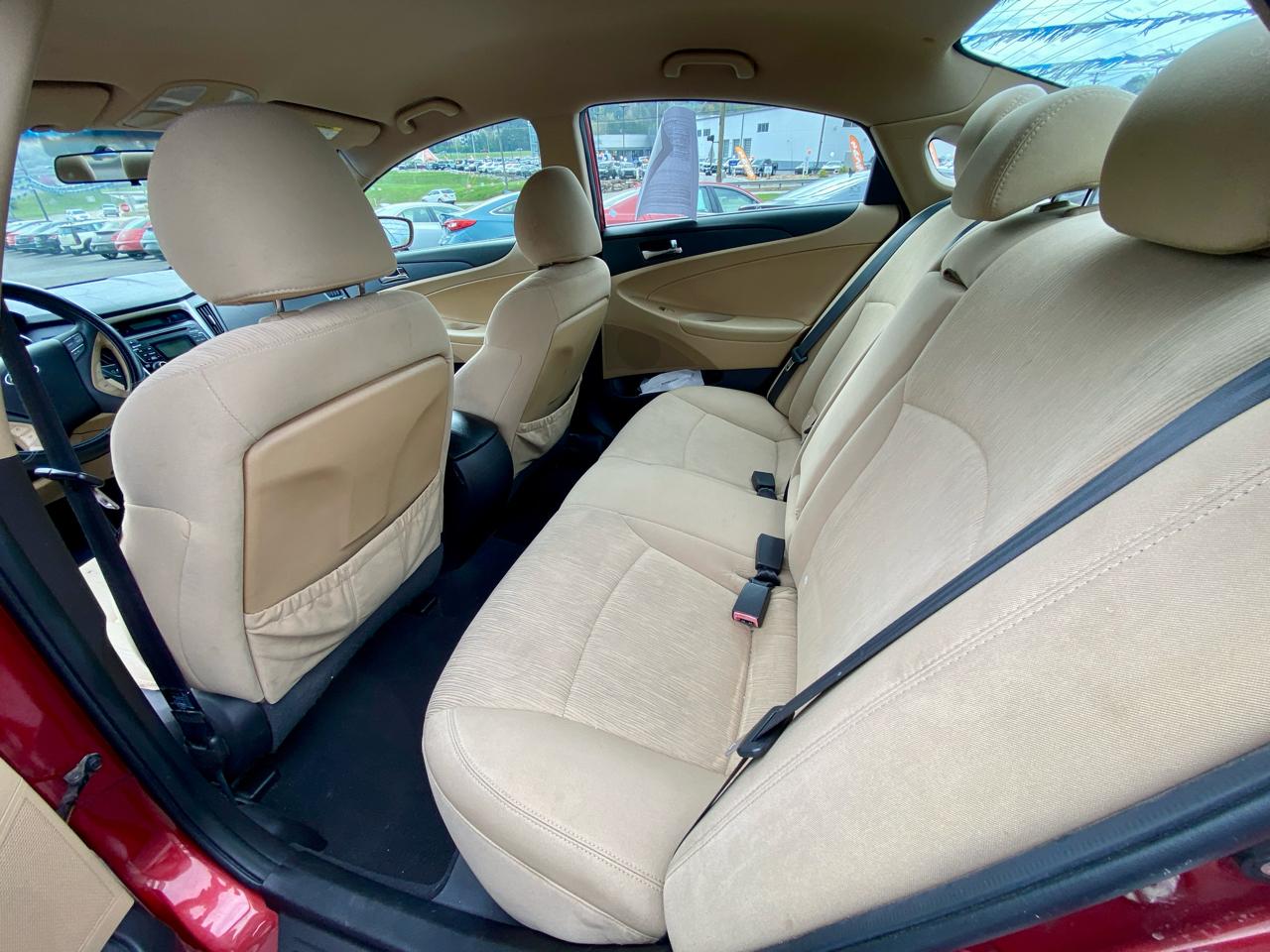 Hyundai Sonata 4dr Sdn 2.4L Auto GLS 2011