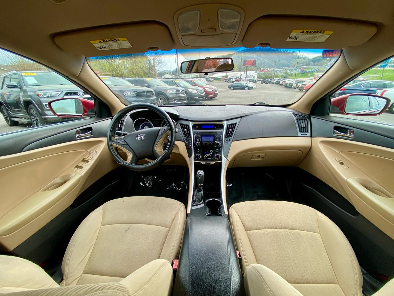 Hyundai Sonata 4dr Sdn 2.4L Auto GLS 2011