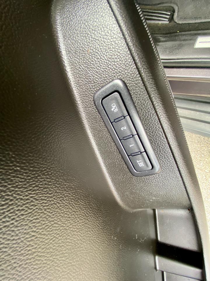 Chevrolet Tahoe 4WD 4dr LT 2018