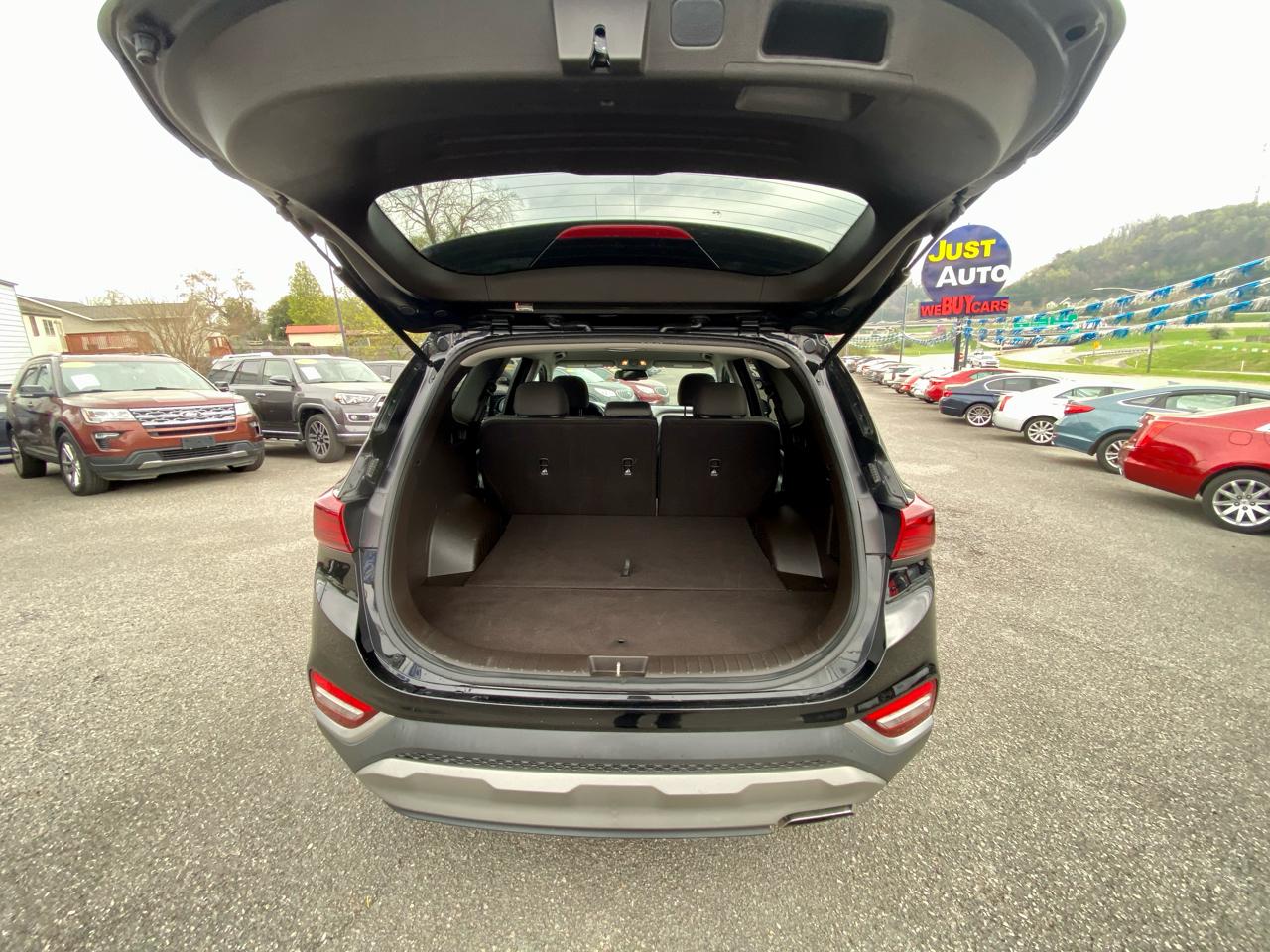 Hyundai Santa Fe SEL 2.4L Auto FWD 2020