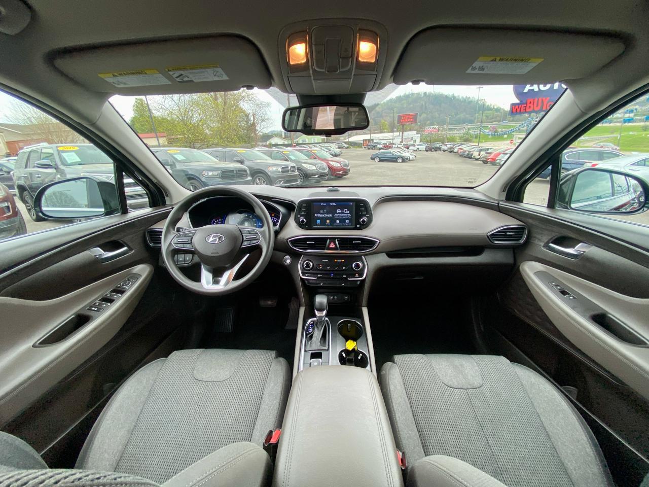 Hyundai Santa Fe SEL 2.4L Auto FWD 2020