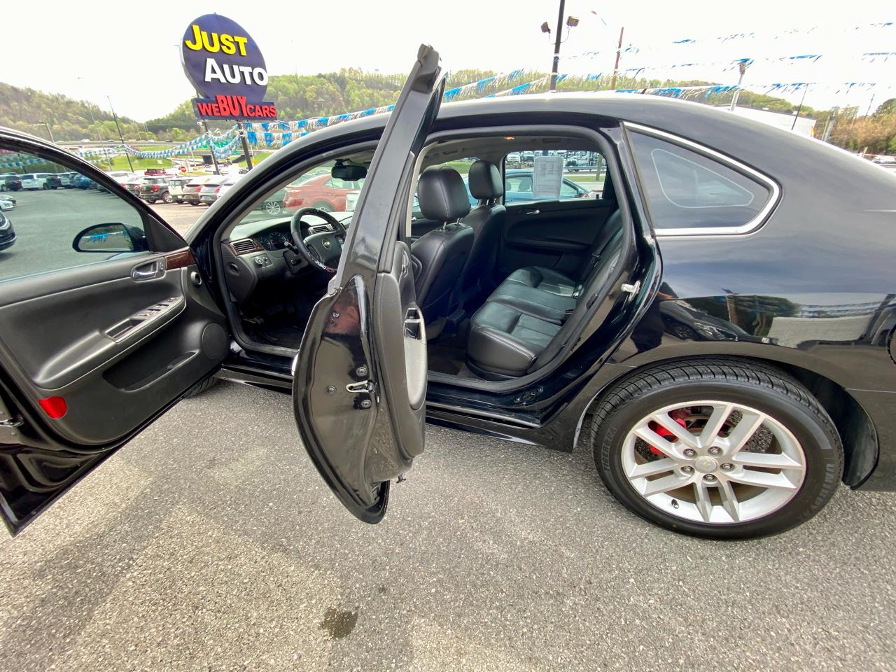 Chevrolet Impala 4dr Sdn LTZ 2013