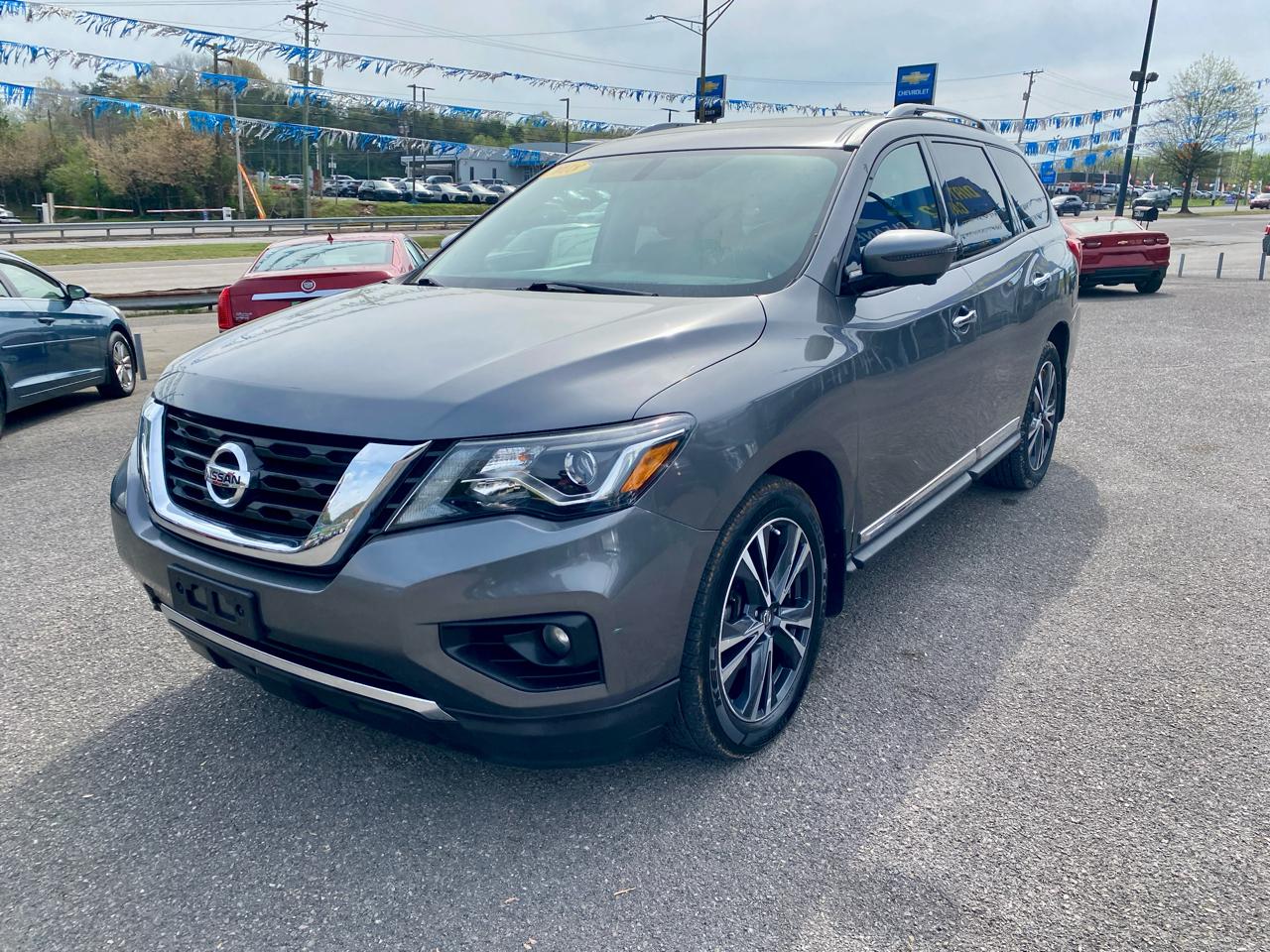 Nissan Pathfinder 4x4 Platinum 2018