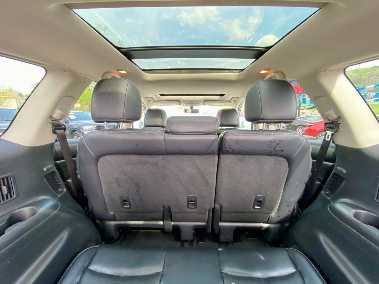 Nissan Pathfinder 4x4 Platinum 2018