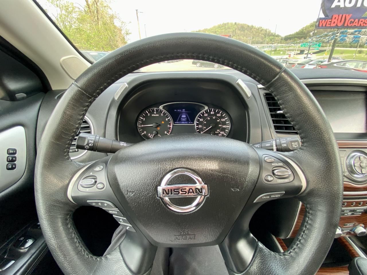 Nissan Pathfinder 4x4 Platinum 2018