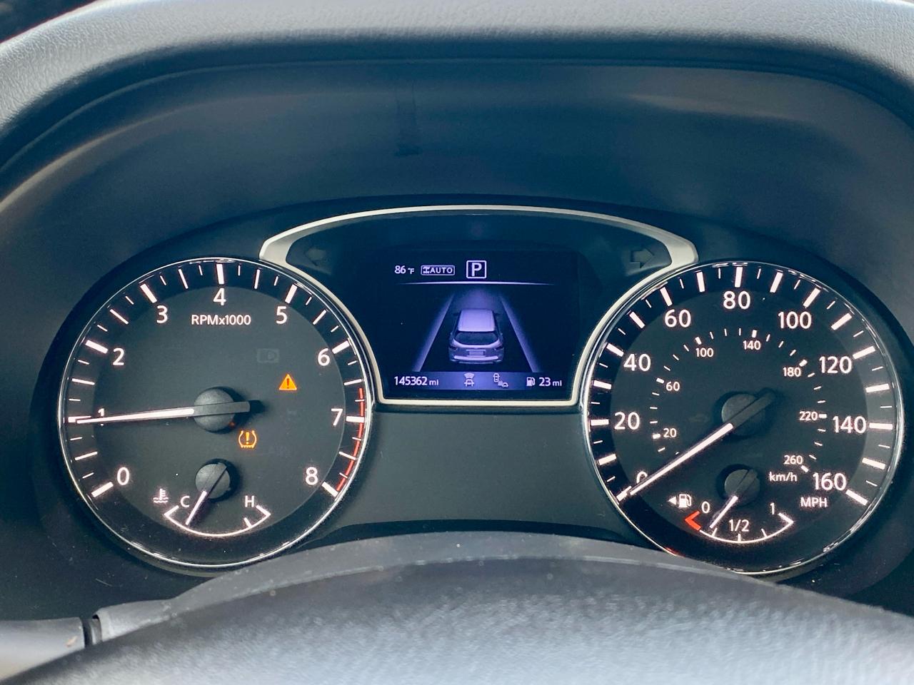 Nissan Pathfinder 4x4 Platinum 2018